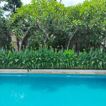 Lavella Villas Kuta  المظهر الخارجي الصورة