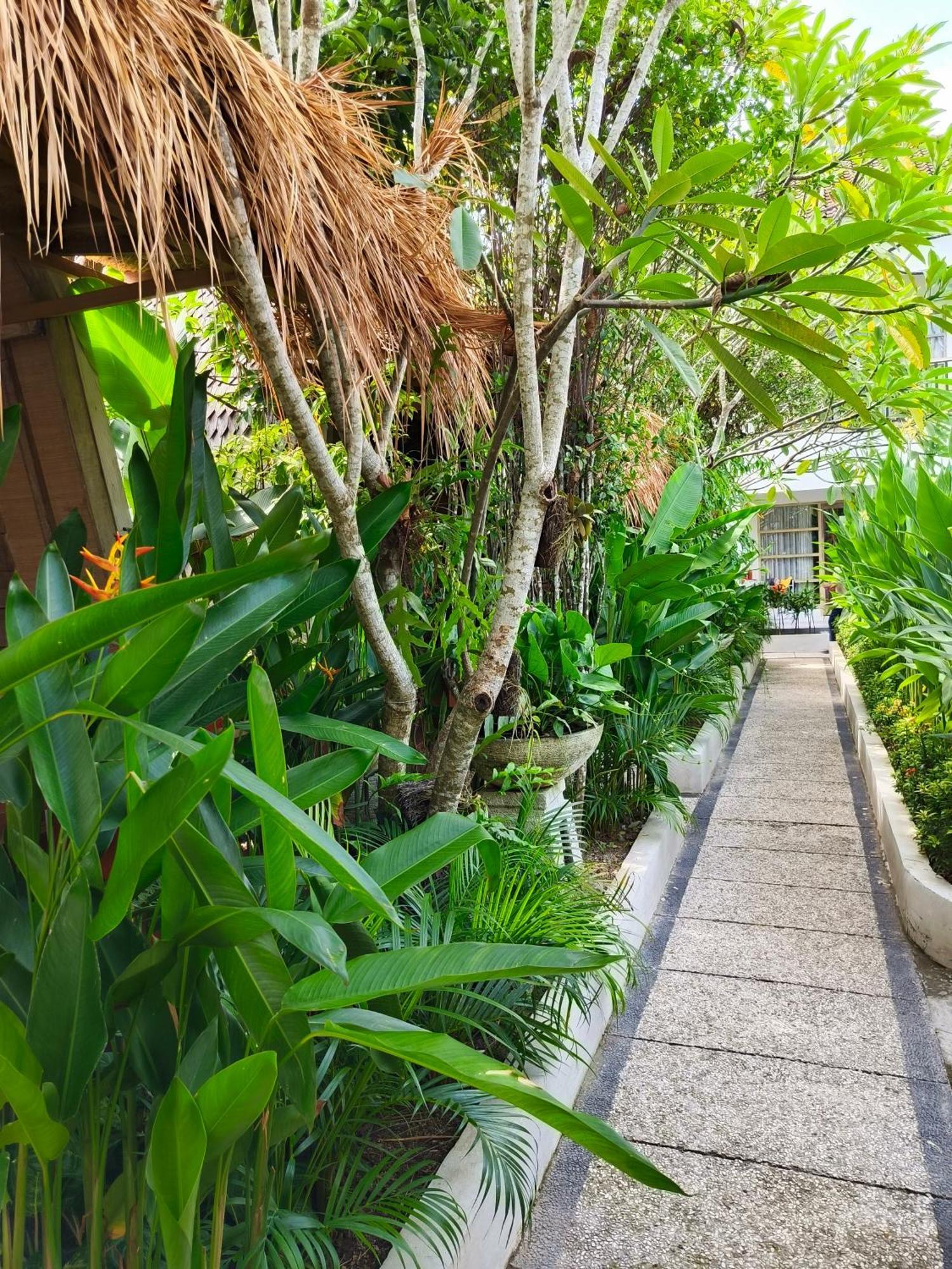 Lavella Villas Kuta  المظهر الخارجي الصورة